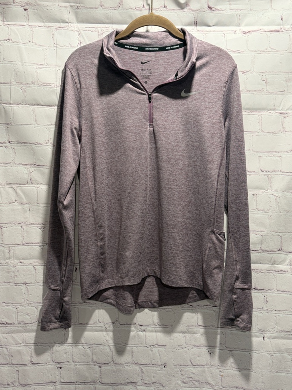 Nike Drifit 1/4‎ zip Long Sleeve lightweight Athletic Pullover Woman’s Small
